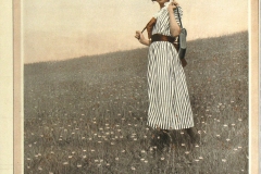 1914-Kodak-as-you-go_Kodak-Girl-in-Meadow