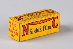 Eastman-Kodak-120-Non-Curling-Film-1942